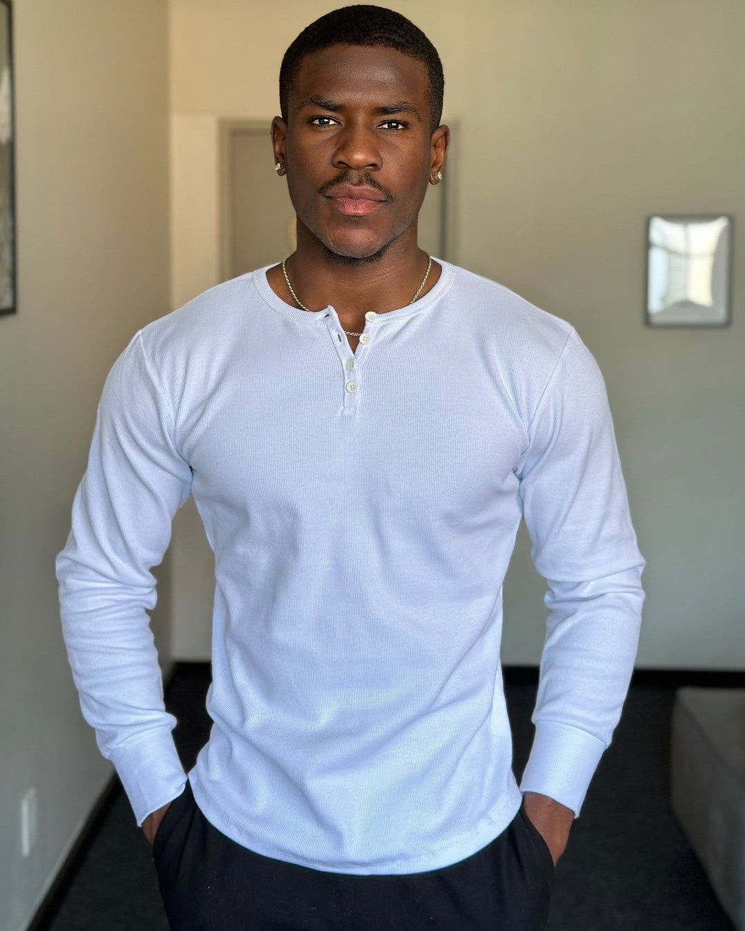 Men's versatile long sleeve ribbed henley, an everyday shirt for all seasons.