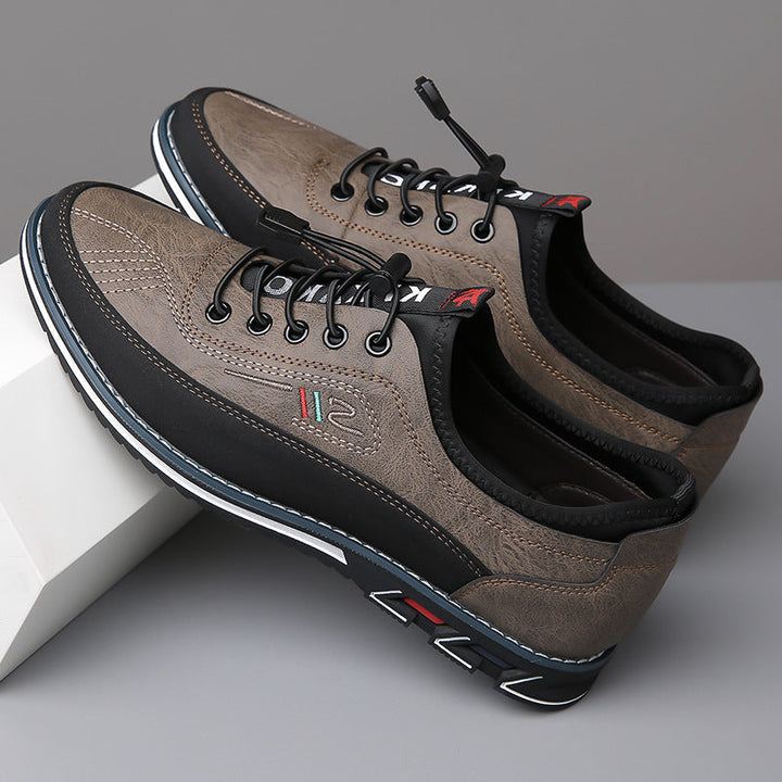 Waterproof casual men's barefoot Oxford sneakers, natural comfort for any day.