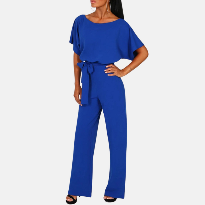 Solid color women's summer jumpsuit, wide-leg & short-sleeve style. Versatile for casual chic to office wear.