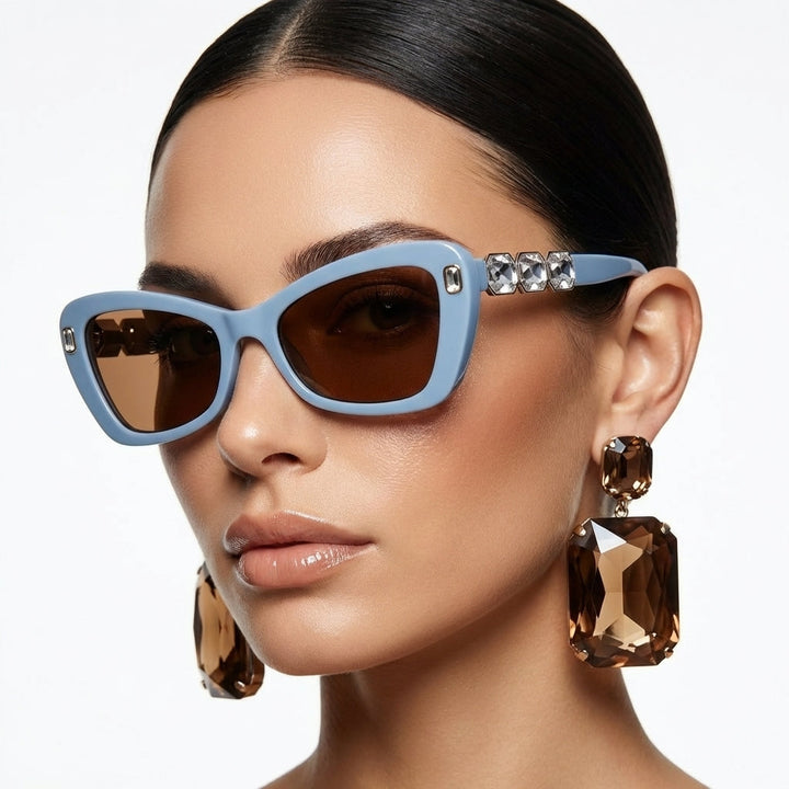 Chic Kira cat-eye sunglasses for women, offering fashion-forward UV400 eye protection.