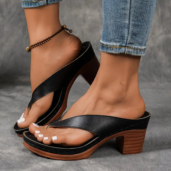 Stylish women's open-toe heeled sandals. Comfortable orthopedic design for summer, perfect for casual or dress.