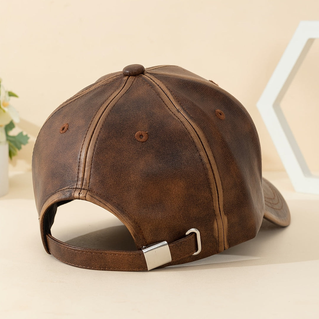 Timeless men's fashion: classic brown leather hat, a sophisticated and durable accessory.