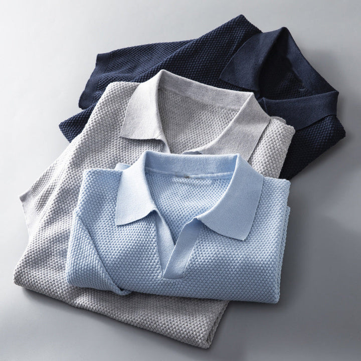 Comfortable gray men's polo shirt, perfect for smart casual and everyday wear. Premium breathable fabric.
