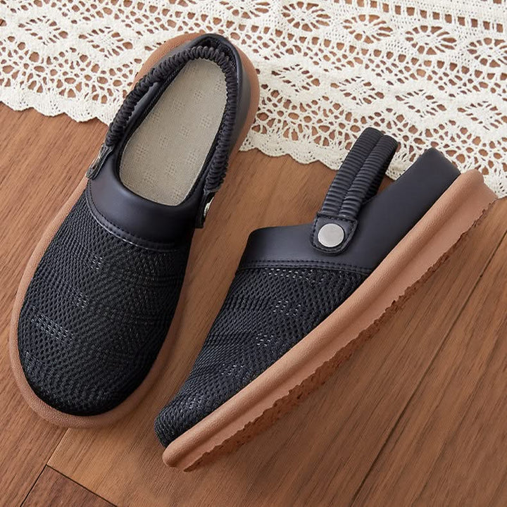 Comfortable Cloudra women's breathable clogs. Lightweight slip-on shoes, perfect for walking & summer.