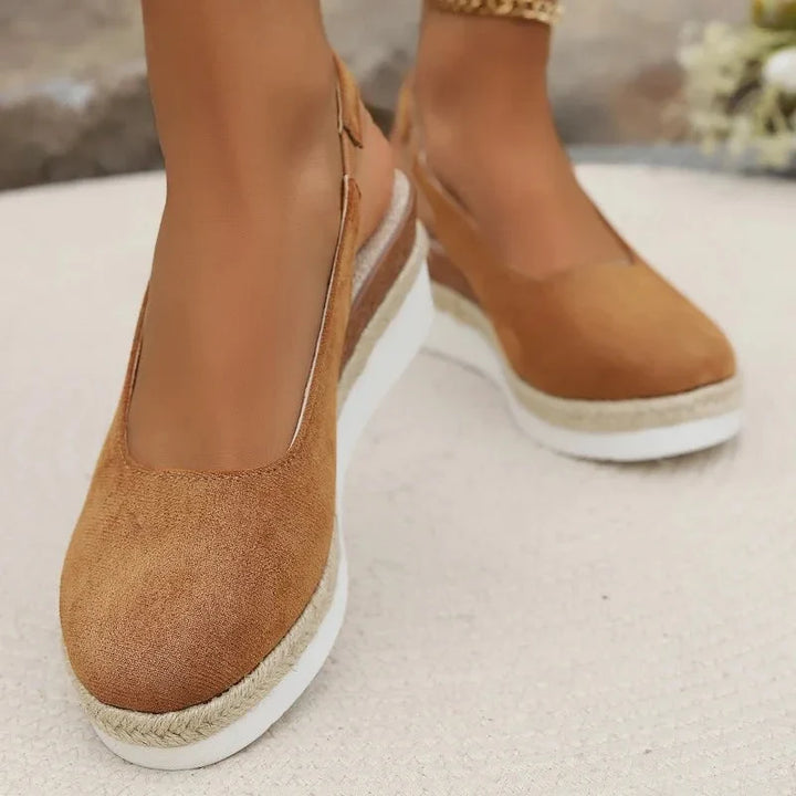 Comfortable women's orthopedic sandals with superior arch & posture support. Stylish summer footwear for daily wear.