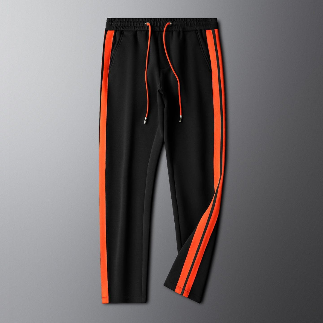 Versatile men's comfort tracksuit. Ideal activewear or casual set for all-day wear, athletic style & relaxation.