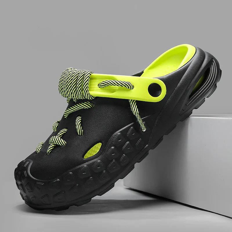 Cushioned men's laced clogs, offering everyday comfort and support.