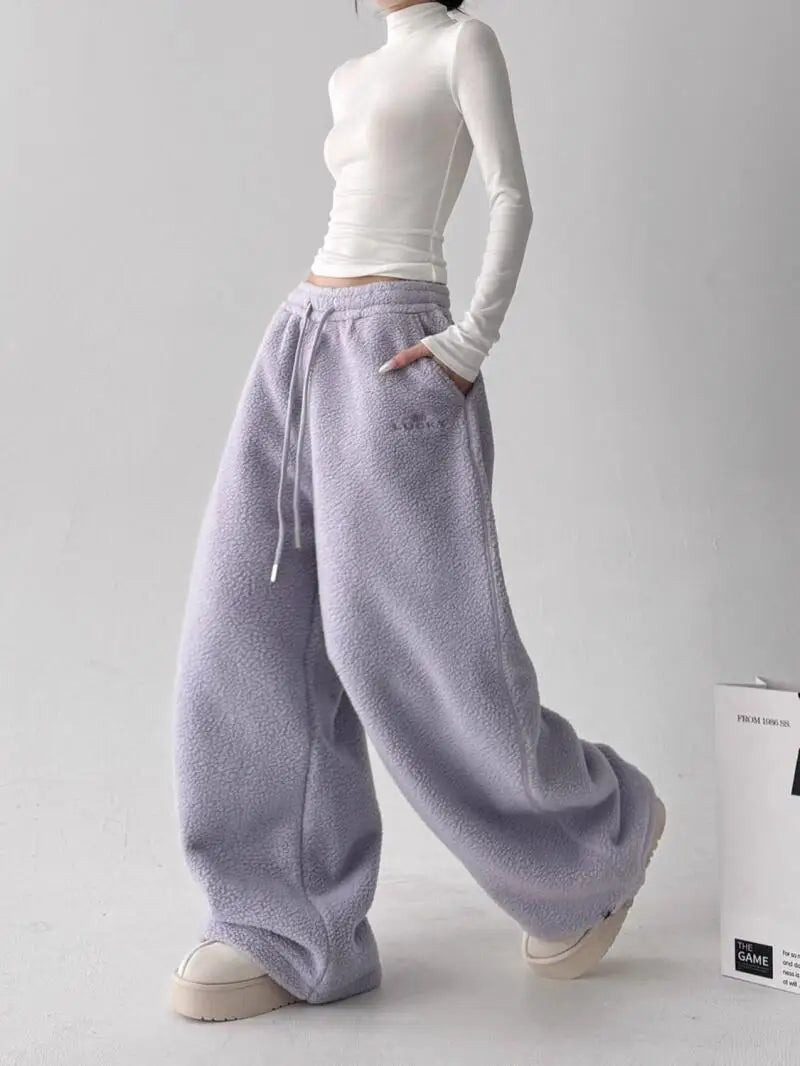 Soft Cloudwalk women's loungewear pants, comfy relaxed fit for ultimate coziness, perfect for casual wear.