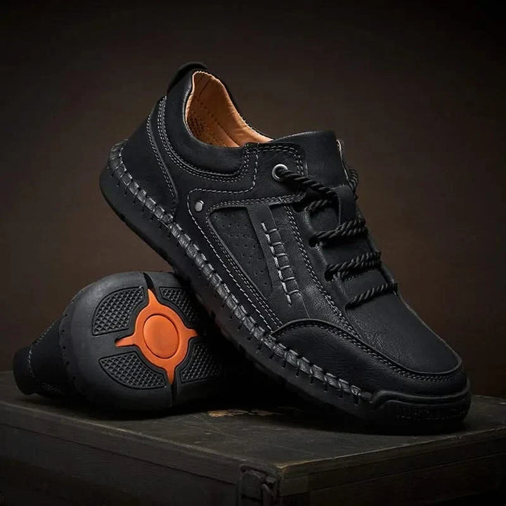 Close-up of the durable sole on men's Crosswind hiking shoes, providing excellent all-terrain grip and stability.