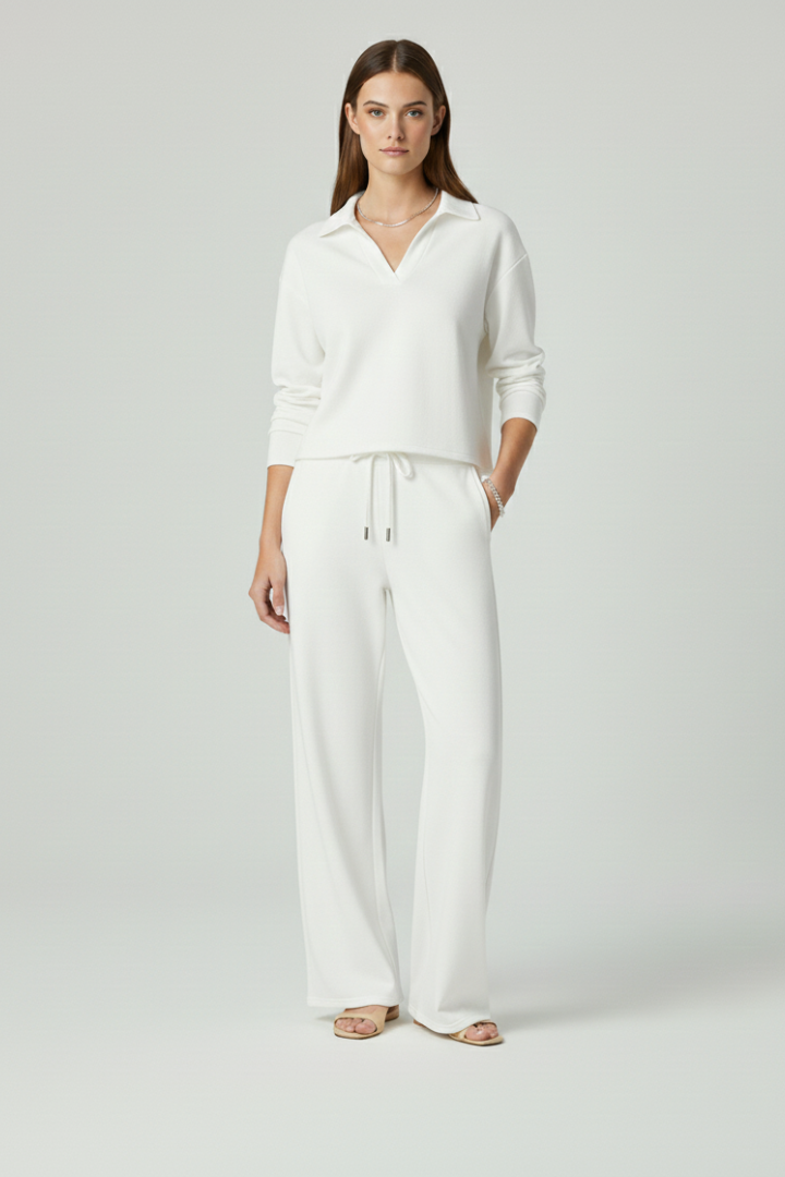 Women's effortless style set: v-neck long sleeve top & wide-leg pants for a comfy, chic look.