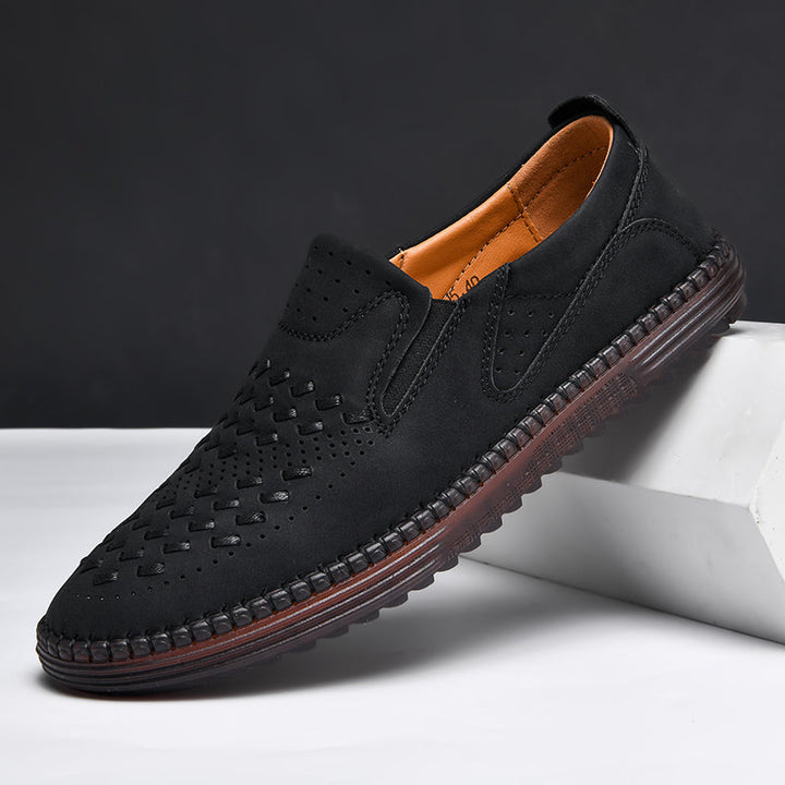 Easy slip-on men's hand-stitched loafers, ideal everyday shoes for quick, stylish casual looks.