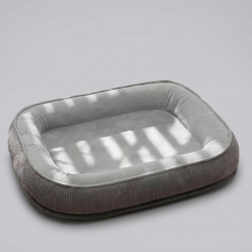 Premium scratch-resistant pet bed with a soft fleece interior, designed for comfort and durability for medium & large dogs.