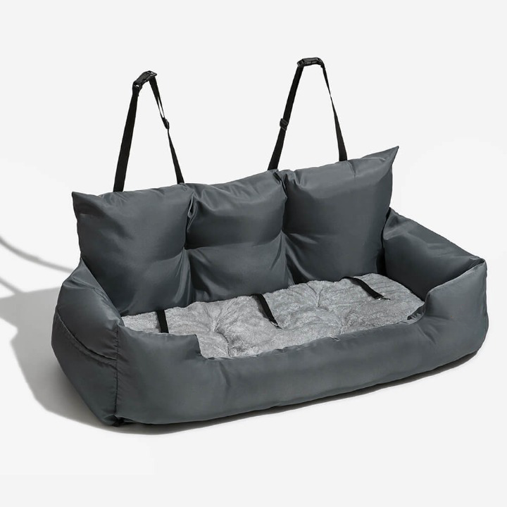 Washable dog travel bed for car, providing comfort & a clean pet seat for medium to large dogs.