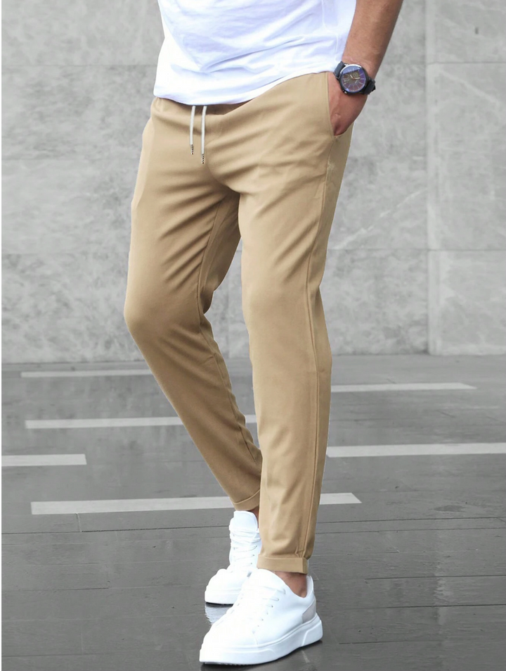 Men's casual stretch bottoms, perfect for relaxed yet luxurious everyday wear.
