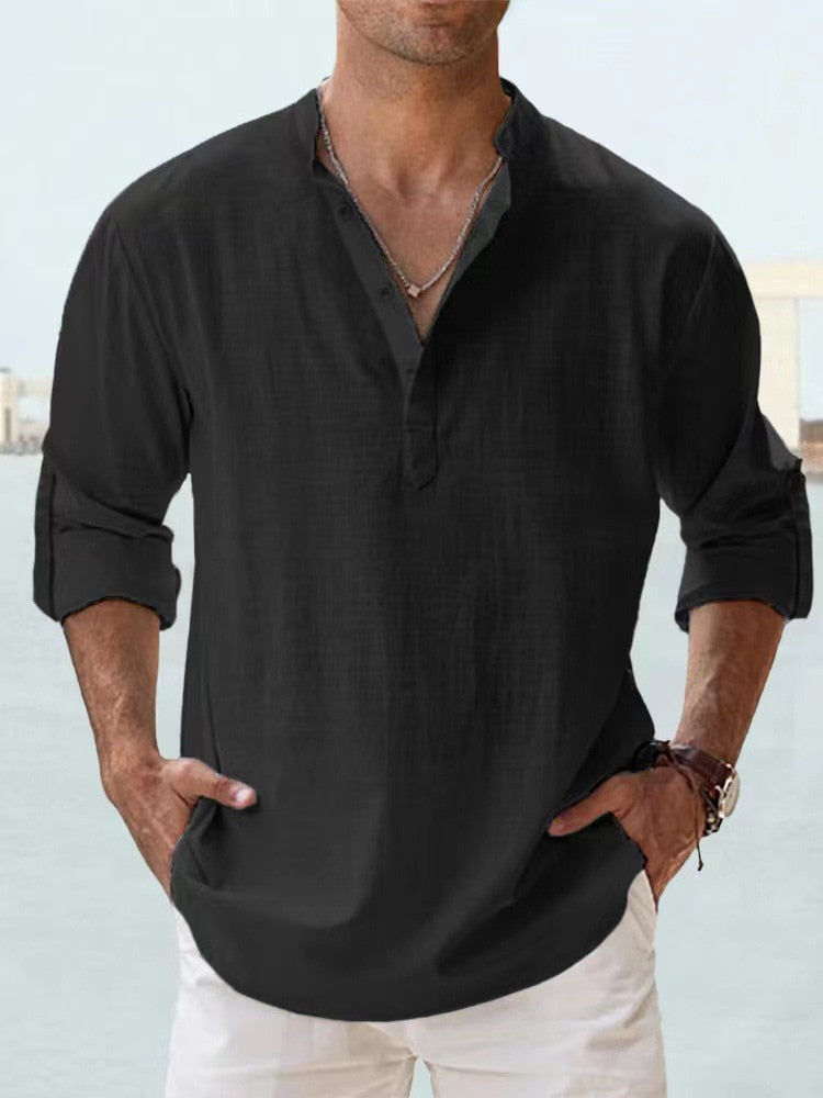 Versatile men's summer shirt, relaxed fit, short sleeves, button-down, ideal for casual occasions.