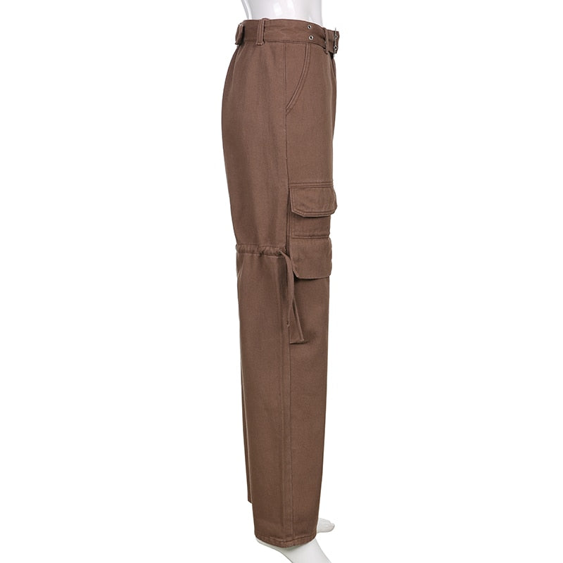 Stylish women's high-waist jeans with creative sashes. Perfect for a unique, comfortable look.