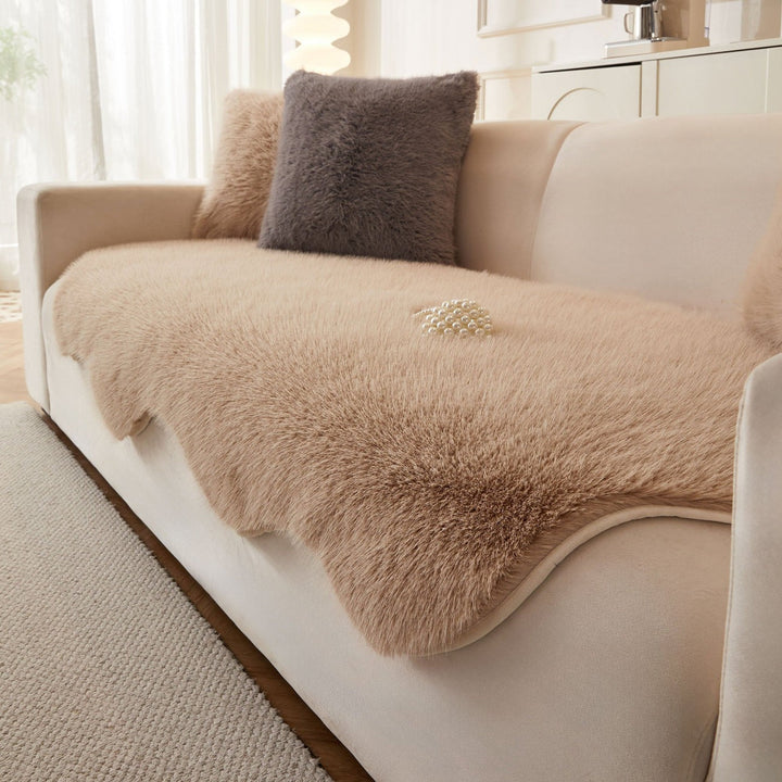 Protective couch cover, New4 Scandinavian design in plush microfiber for living room.