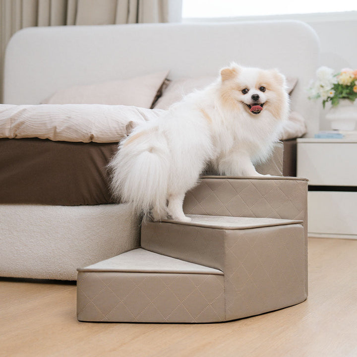 Cat stairs with luxurious faux leather finish, easy to move