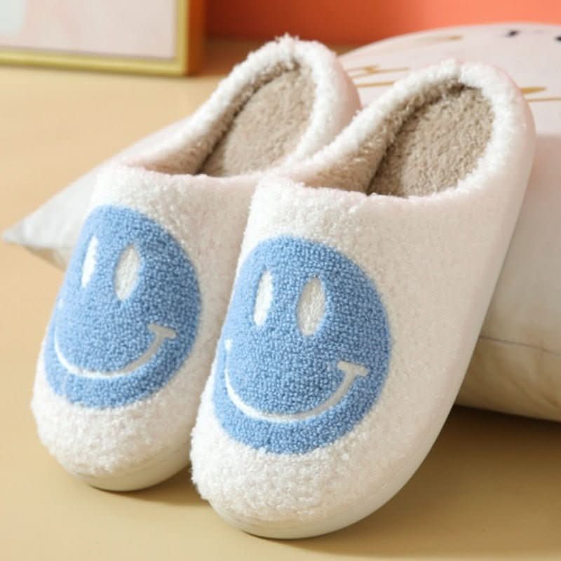 Premium women's cozy winter slippers with a distinctive smiley, featuring a warm and comfortable thick sole.