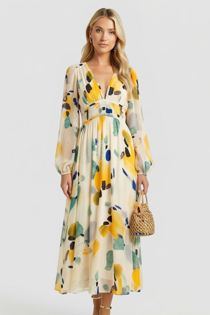 Casual women's floral maxi dress, long sleeve, V-neck, comfortable and chic for everyday.