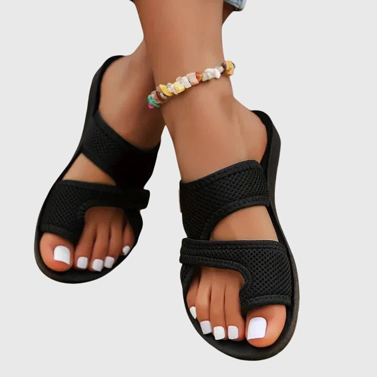 Stylish Elody women's platform sandals. Comfortable slip-on design, perfect for summer casual wear & walking.